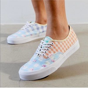 WOMENS VANS AUTHENTIC GINGHAM BLOCK SNEAKER